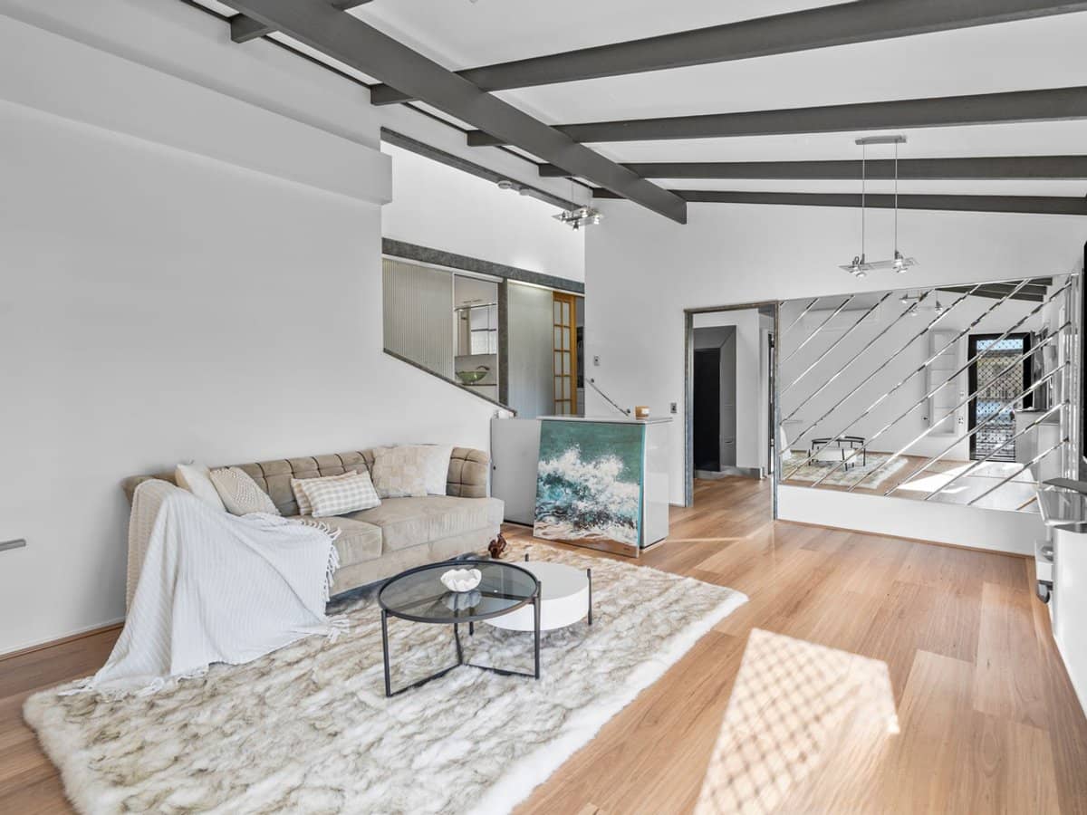 11 Antenor Street, ROCHEDALE SOUTH - Thumbnail 4