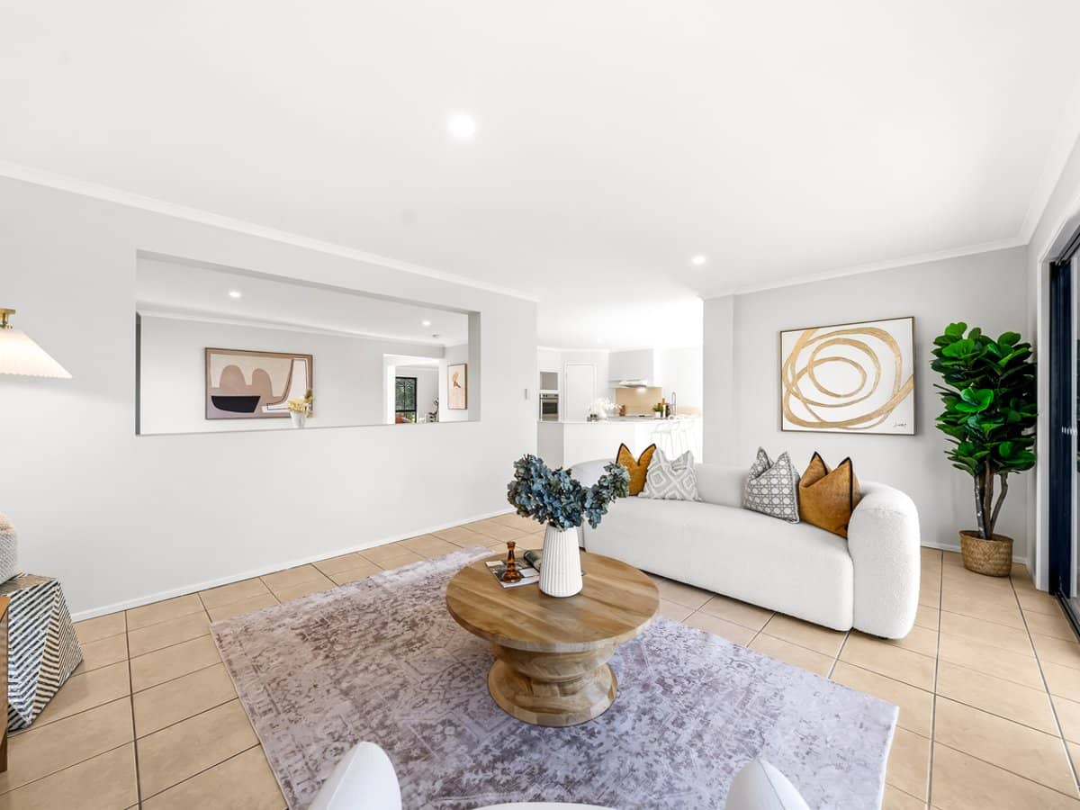 2 Lochano Close, PARKINSON - Thumbnail 6