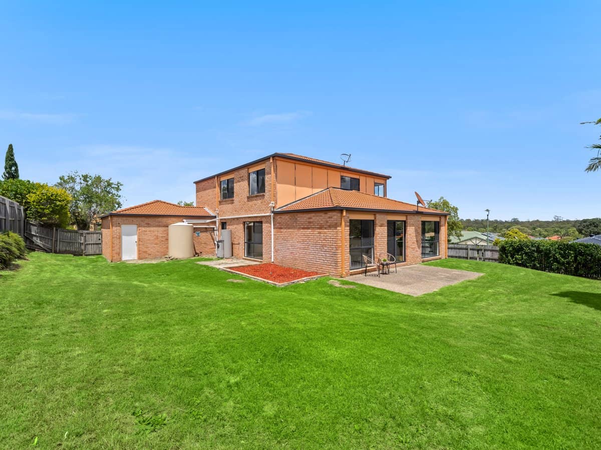 2 Lochano Close, PARKINSON - Thumbnail 19