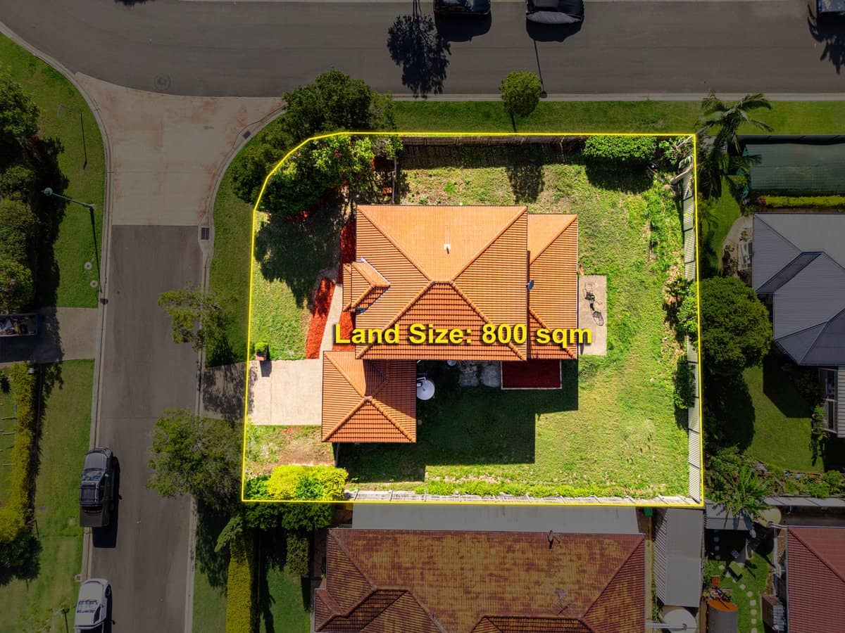 2 Lochano Close, PARKINSON - Thumbnail 21