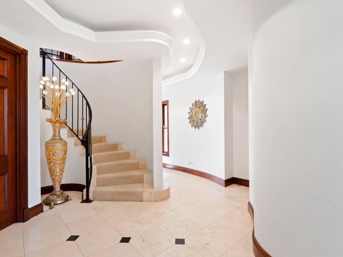 6 Sunset Boulevard, SURFERS PARADISE - Thumbnail 4