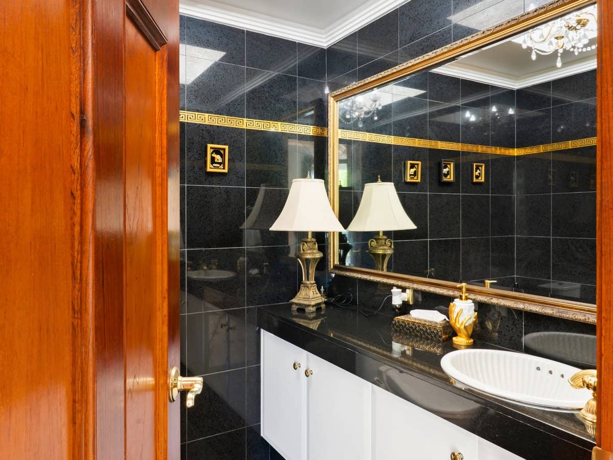 6 Sunset Boulevard, SURFERS PARADISE - Thumbnail 26