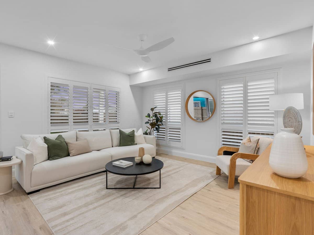 18 Yarrabin Street, Coorparoo - Thumbnail 3