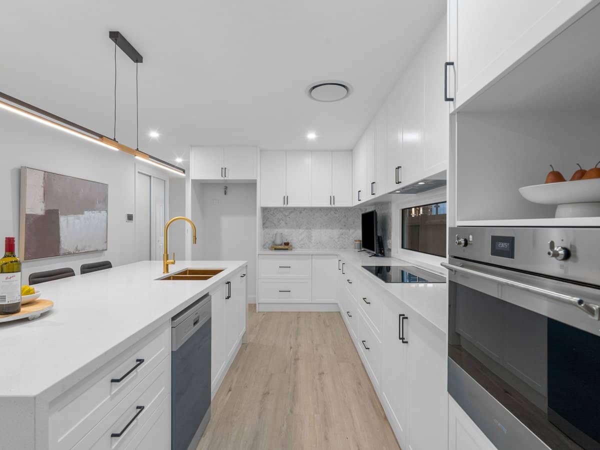 18 Yarrabin Street, Coorparoo - Thumbnail 5