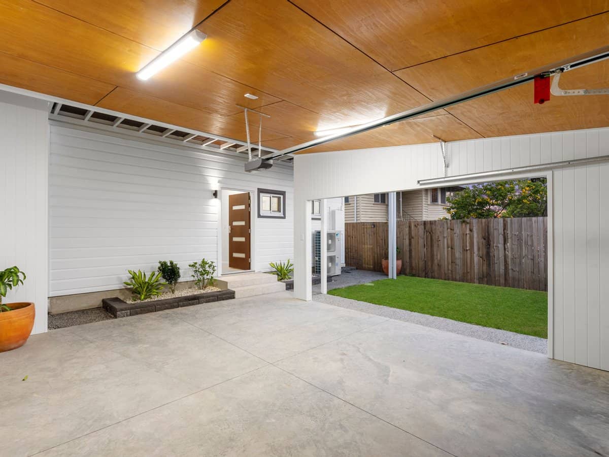 18 Yarrabin Street, Coorparoo - Thumbnail 24