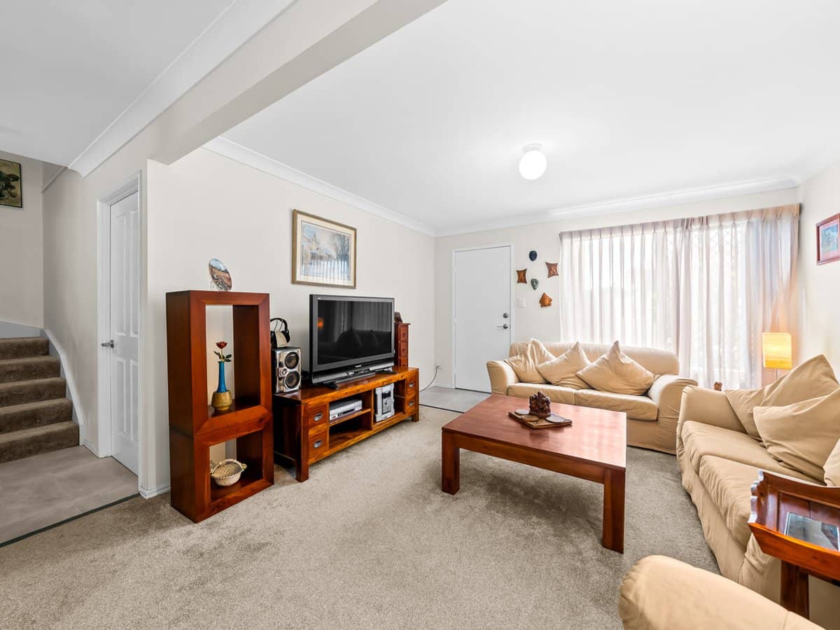 160 Chesterfield Crescent, KURABY - Thumbnail 5