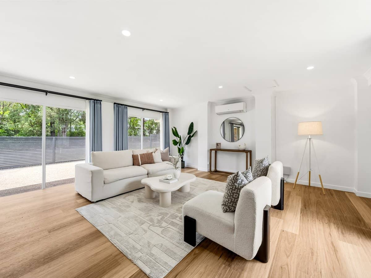 323 Hellawell Road, SUNNYBANK HILLS - Thumbnail 2