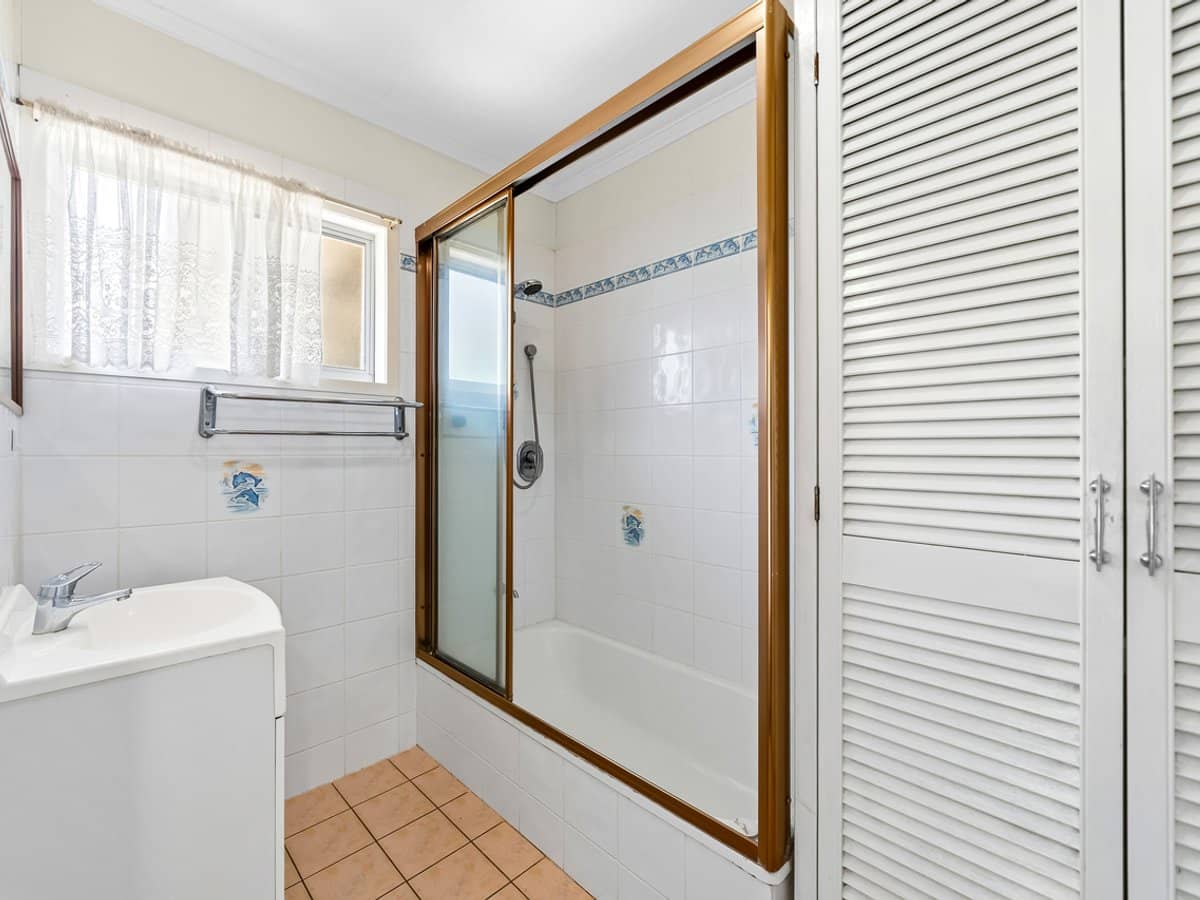 20 Longridge Street, MACGREGOR - Thumbnail 5