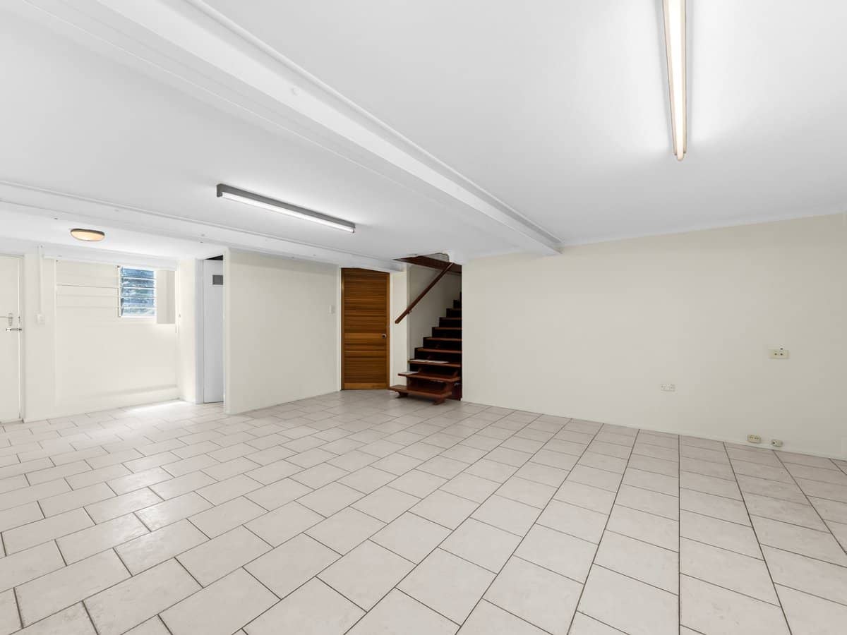 20 Longridge Street, MACGREGOR - Thumbnail 9