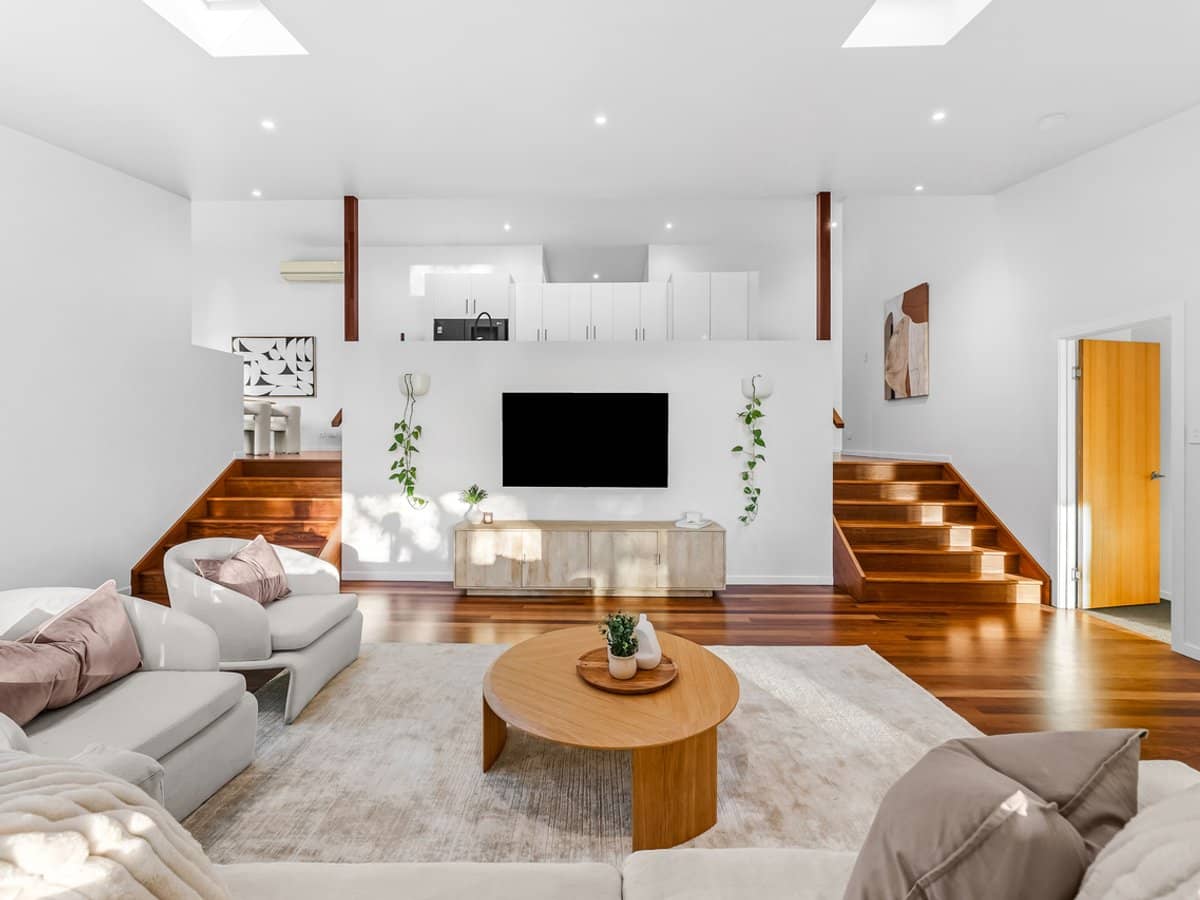 21 Range Drive, TANAH MERAH - Thumbnail 1