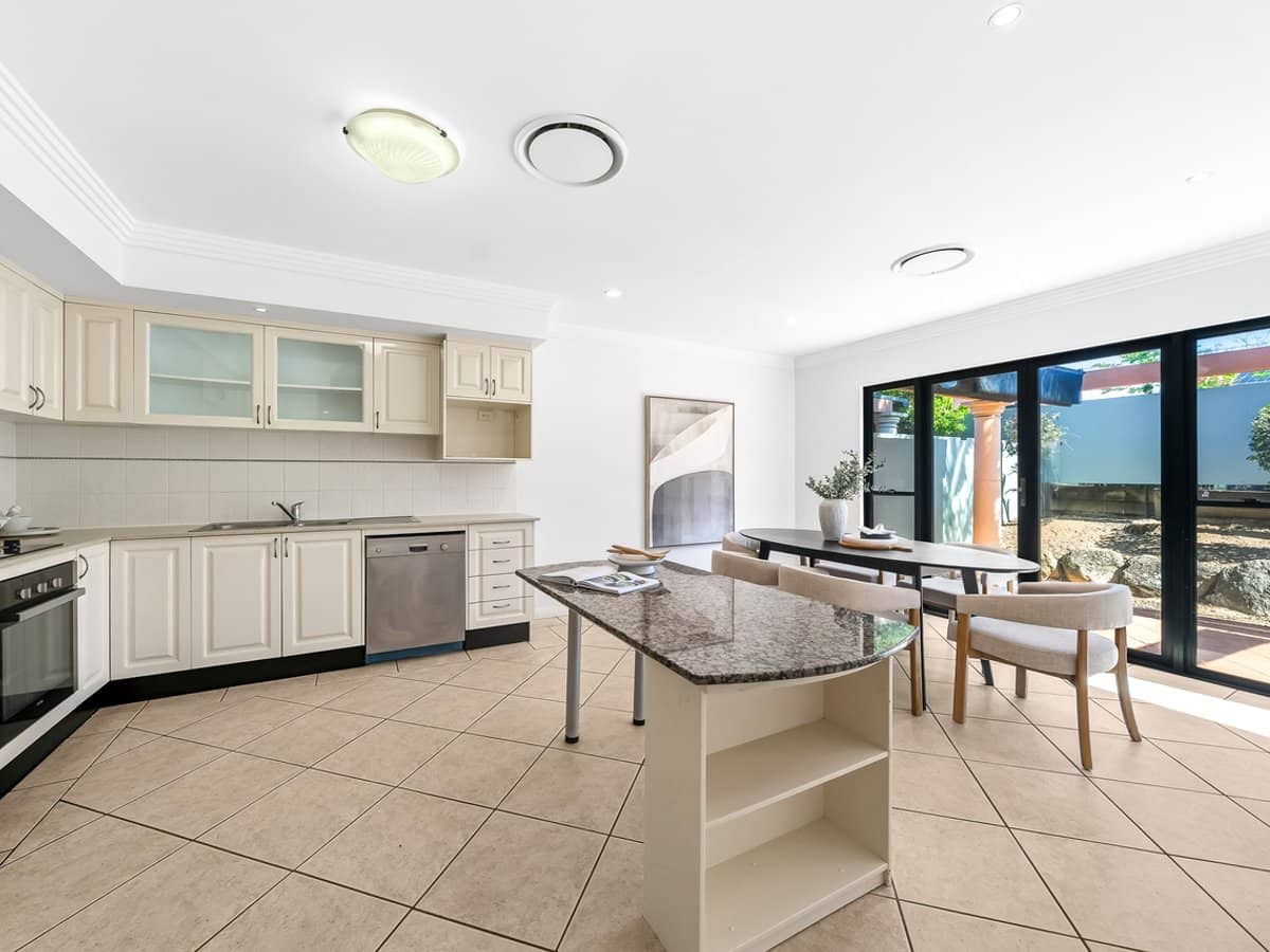 24 Radan Street, SUNNYBANK HILLS - Thumbnail 9