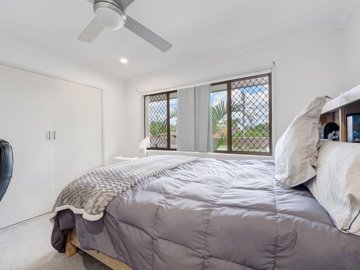 8 Adair Court, SPRINGWOOD - Thumbnail 7