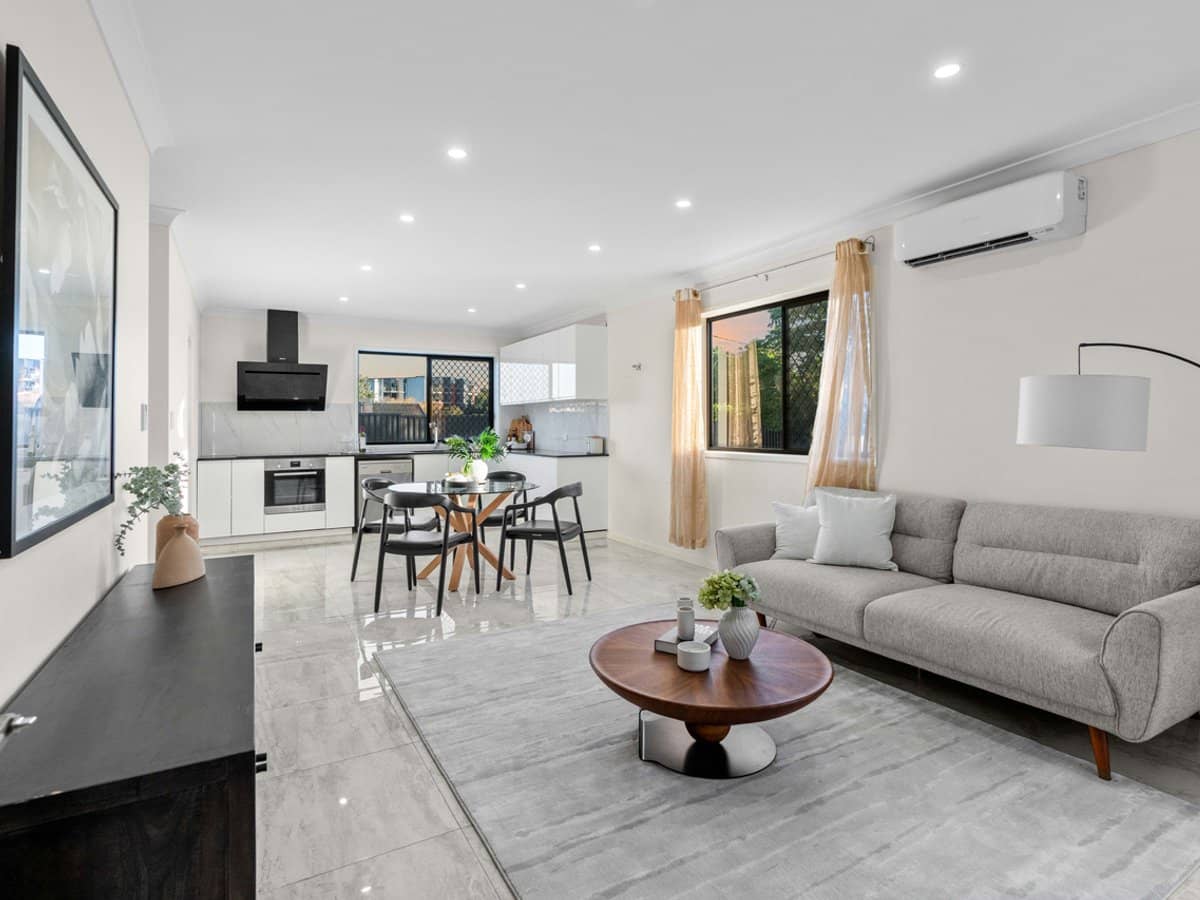 148 Mount Gravatt Capalaba Road, UPPER MOUNT GRAVATT - Thumbnail 4