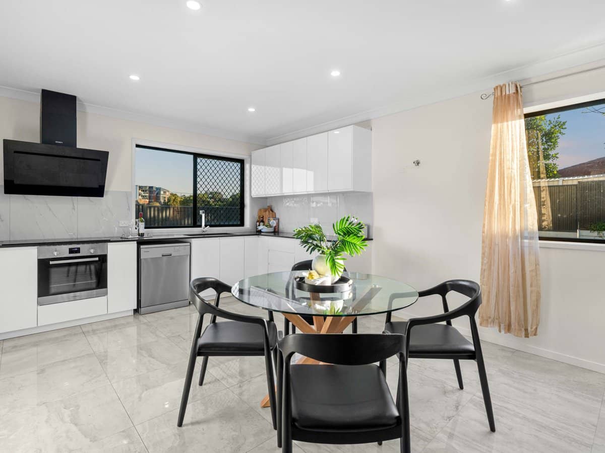 148 Mount Gravatt Capalaba Road, UPPER MOUNT GRAVATT - Thumbnail 6