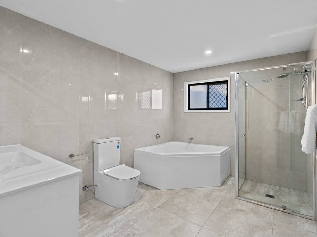 148 Mount Gravatt Capalaba Road, UPPER MOUNT GRAVATT - Thumbnail 10