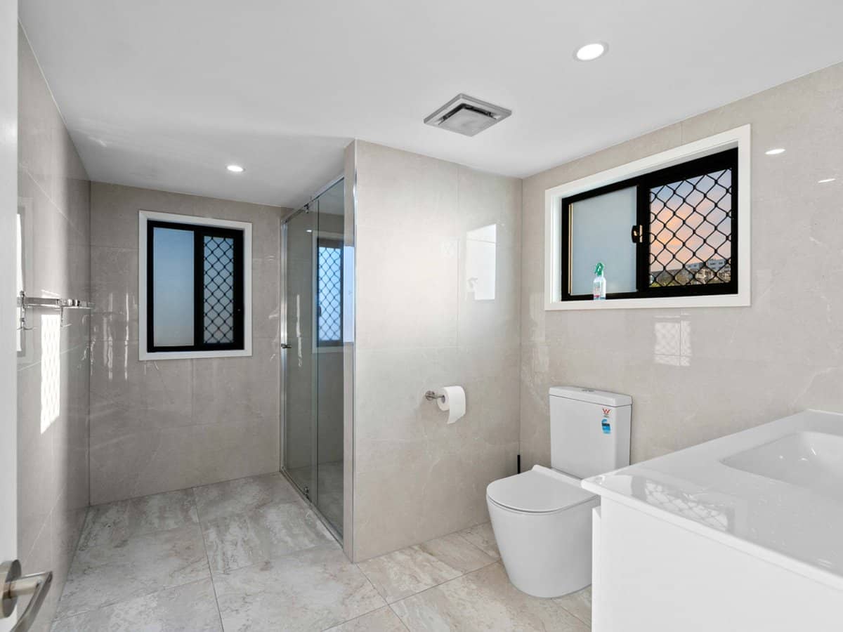 148 Mount Gravatt Capalaba Road, UPPER MOUNT GRAVATT - Thumbnail 14