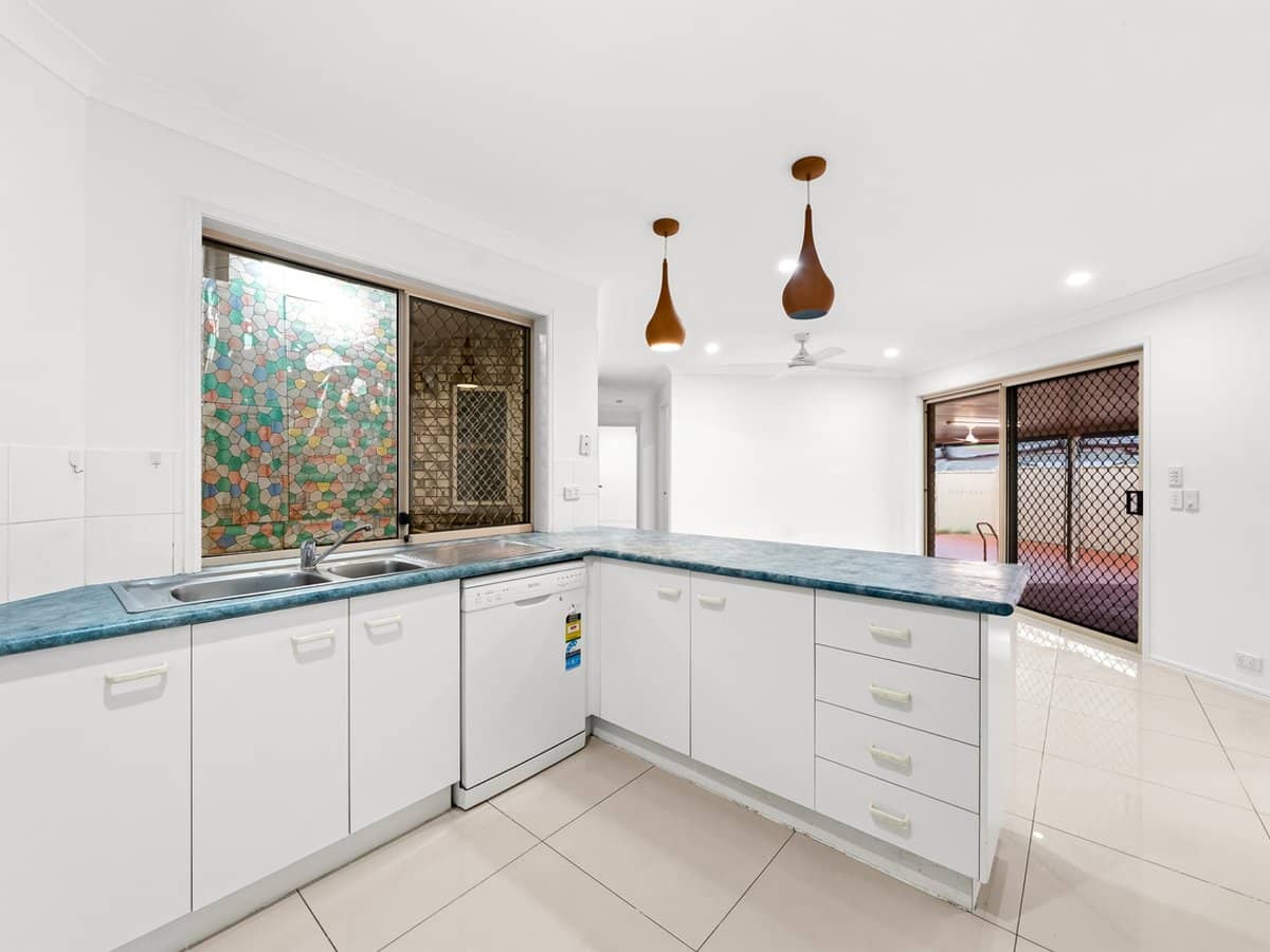 57 Vista Circuit, RUNCORN - Thumbnail 7