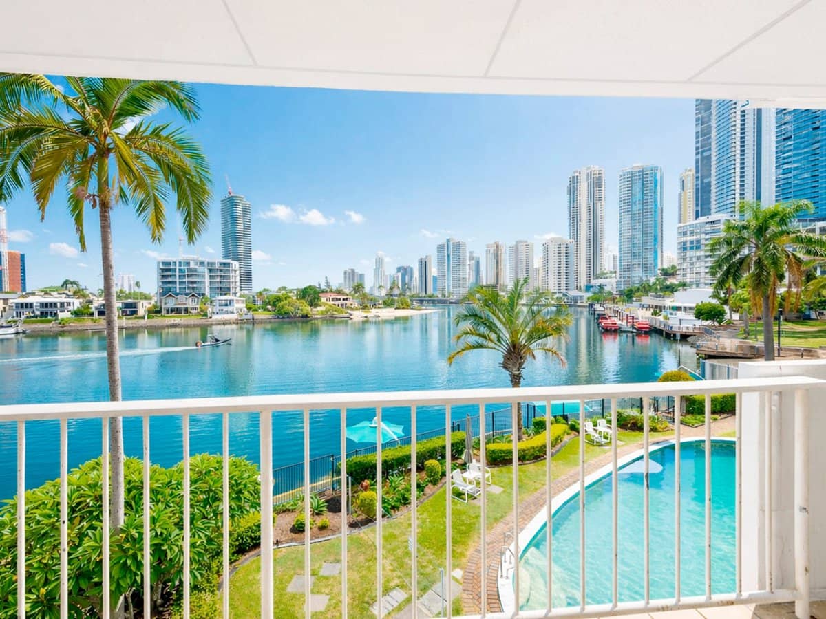 30 Watson Esplanade, SURFERS PARADISE - Thumbnail 1