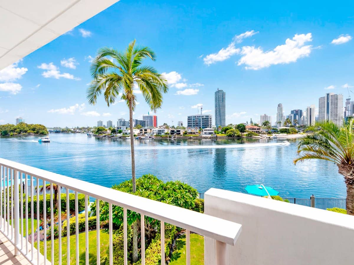 30 Watson Esplanade, SURFERS PARADISE - Thumbnail 5