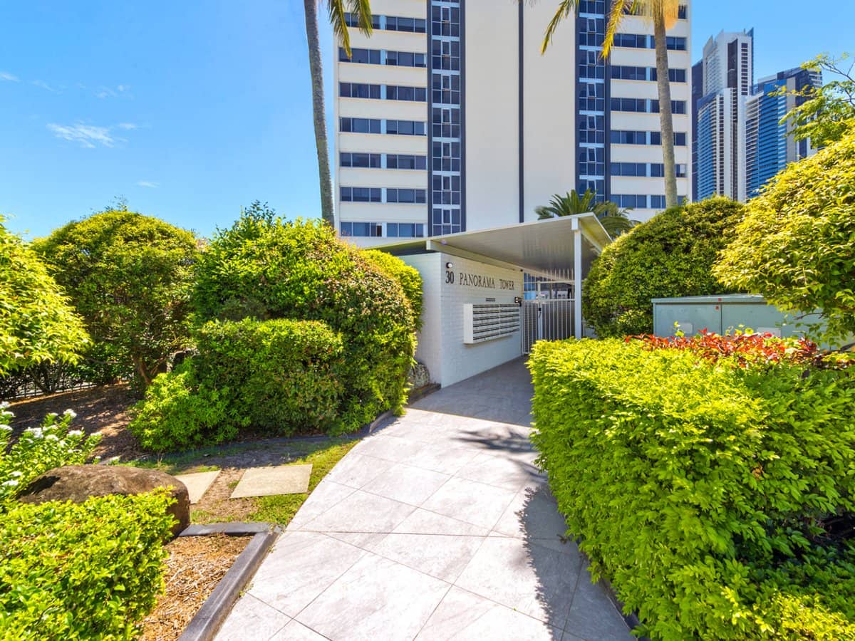 30 Watson Esplanade, SURFERS PARADISE - Thumbnail 20