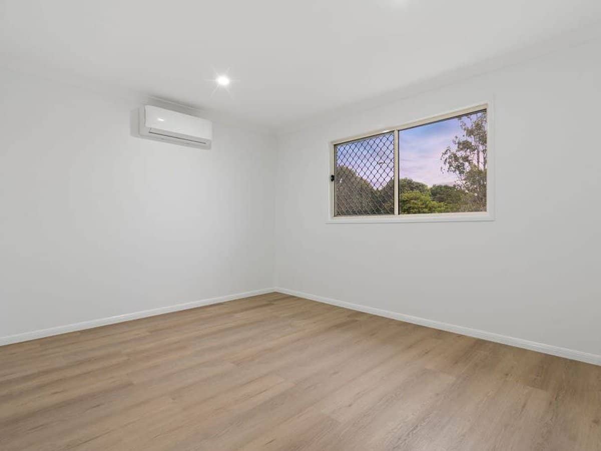 10 Mitchell Place, Parkinson - Thumbnail 12