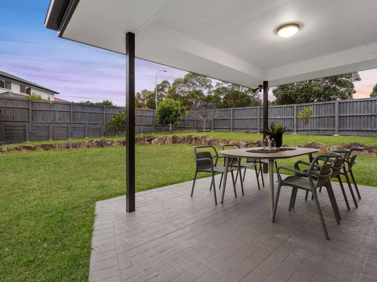 10 Mitchell Place, Parkinson - Thumbnail 16