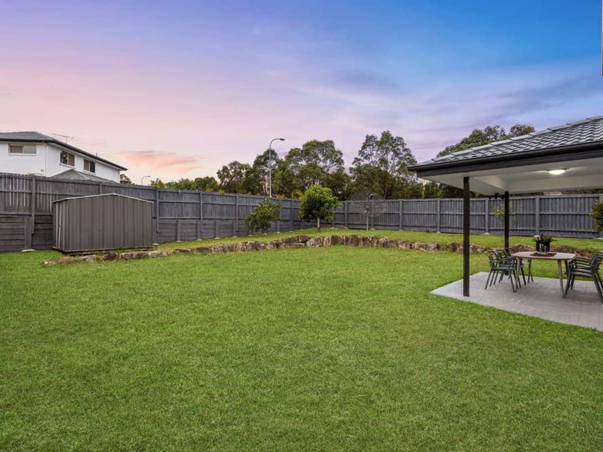 10 Mitchell Place, Parkinson - Thumbnail 17