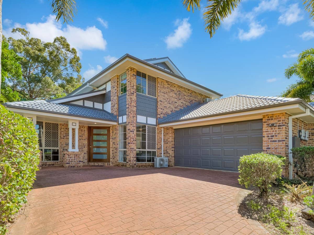 4 Eastcote Lane, WELLINGTON POINT - Thumbnail 1