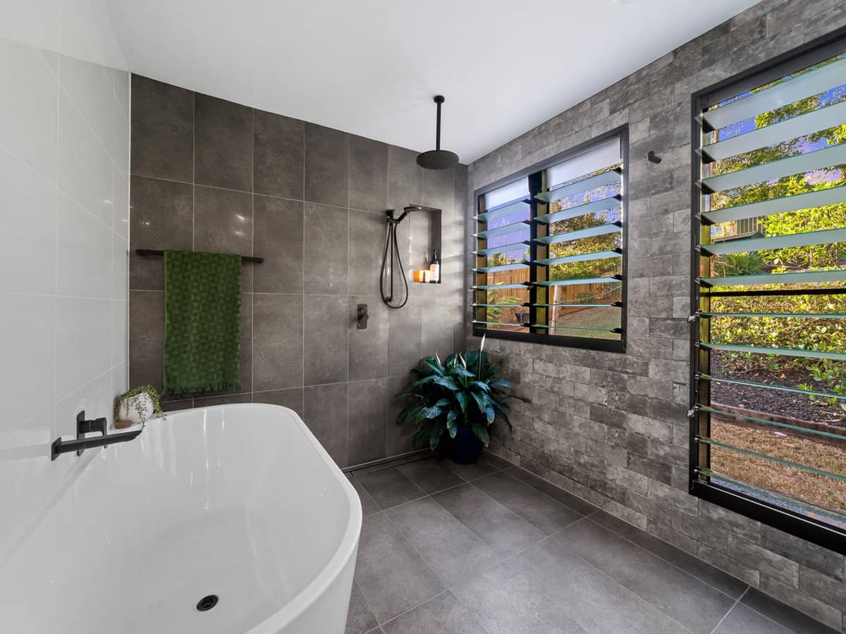 30 Narcamus Crescent, SHAILER PARK - Thumbnail 6