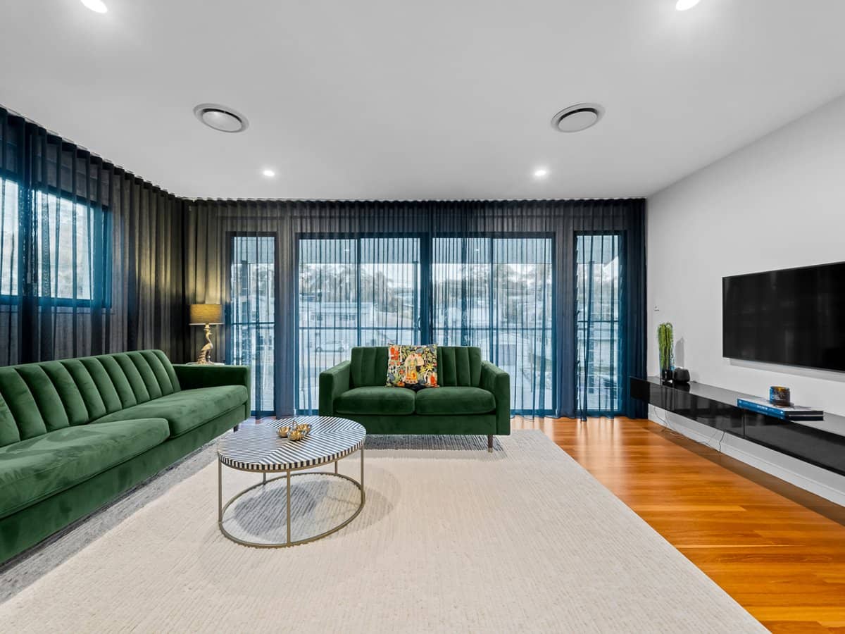 30 Narcamus Crescent, SHAILER PARK - Thumbnail 14