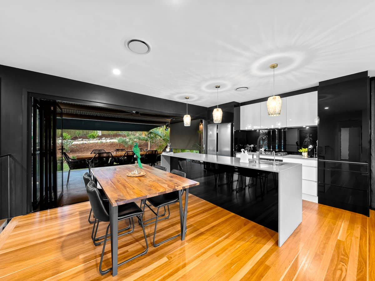 30 Narcamus Crescent, SHAILER PARK - Thumbnail 18