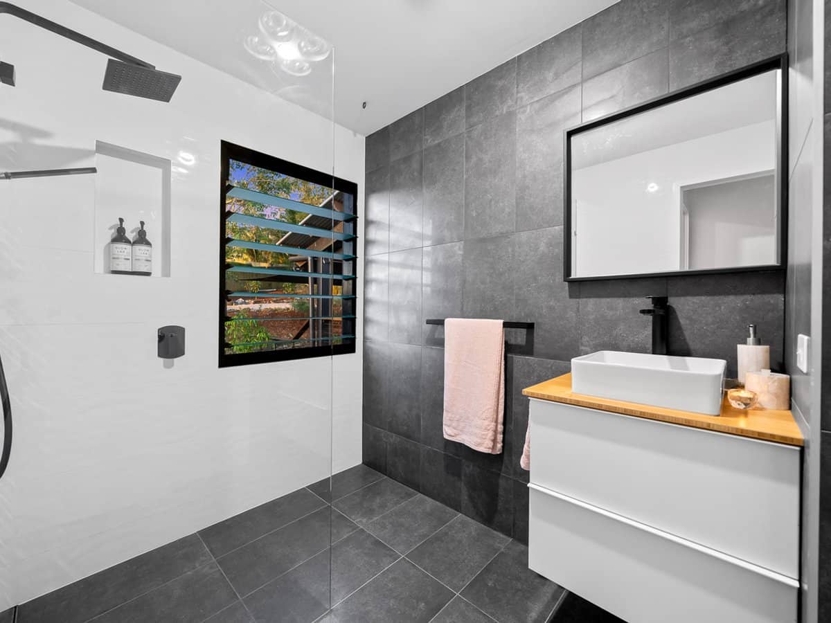 30 Narcamus Crescent, SHAILER PARK - Thumbnail 26