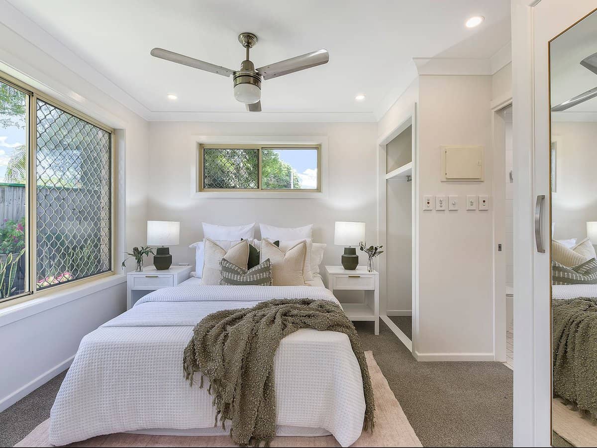 348 Stafford Road, Stafford - Thumbnail 6