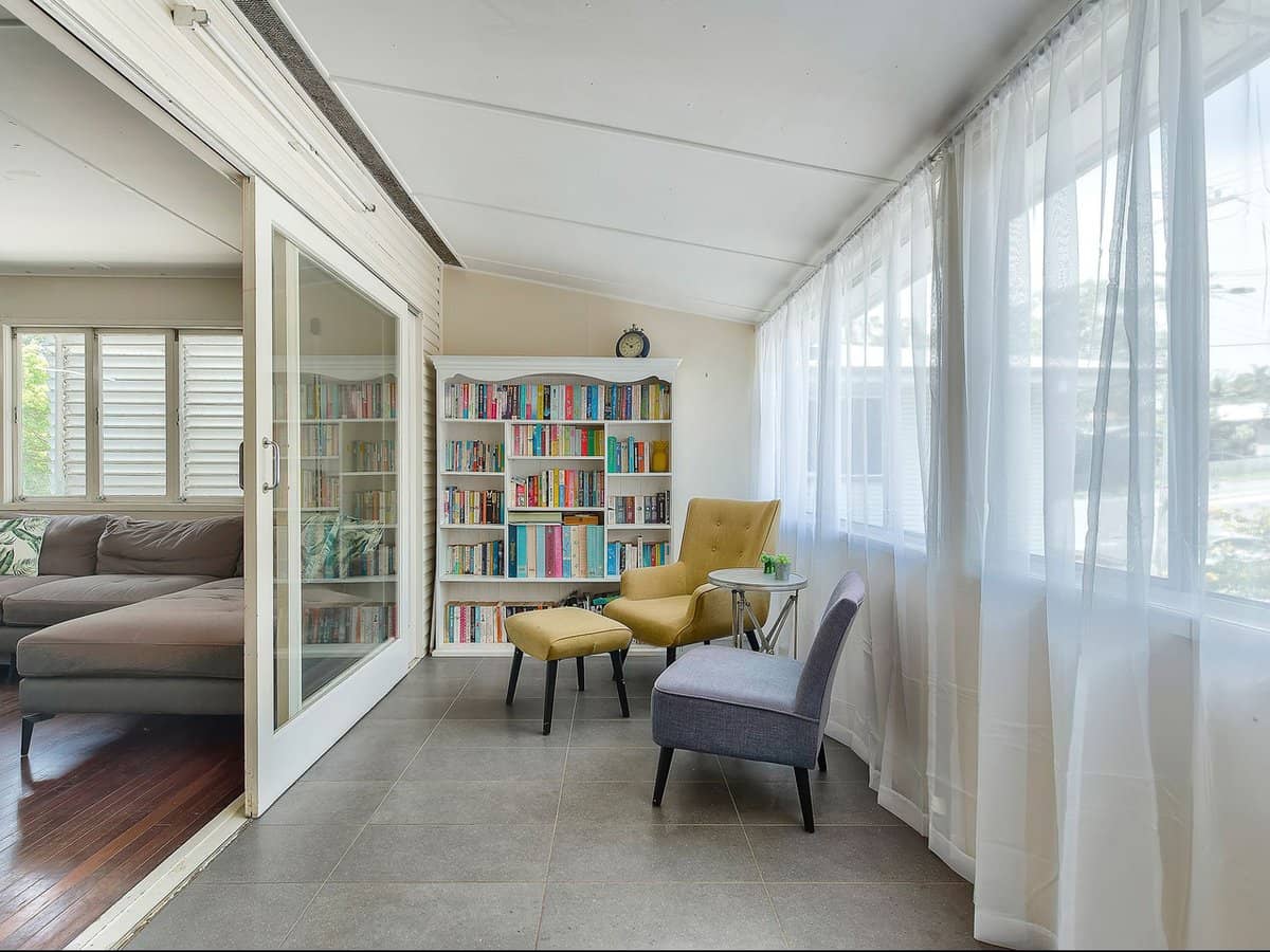 3 Giles Street, Stafford Heights - Thumbnail 2