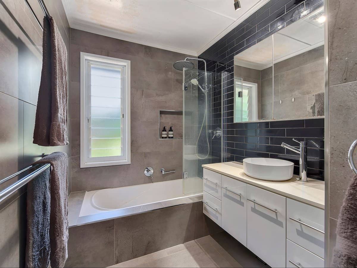 3 Giles Street, Stafford Heights - Thumbnail 10