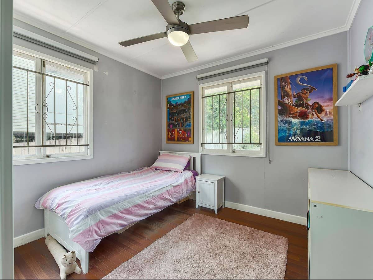 3 Giles Street, Stafford Heights - Thumbnail 12