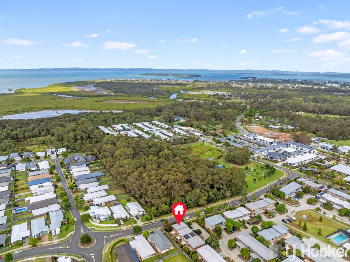 47 Freshwater Street, THORNLANDS - Thumbnail 21