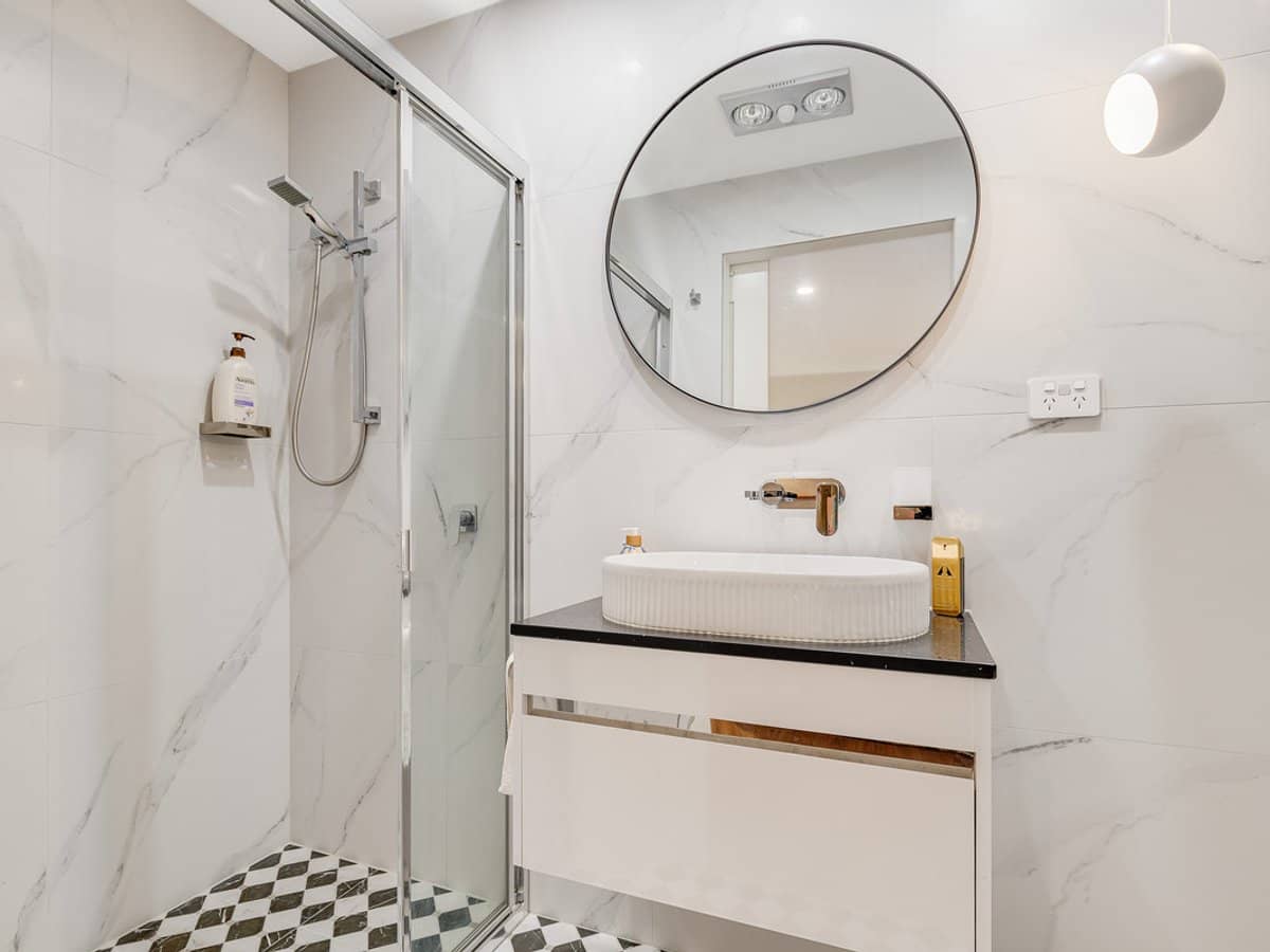 41 Bailey Road, BIRKDALE - Thumbnail 21