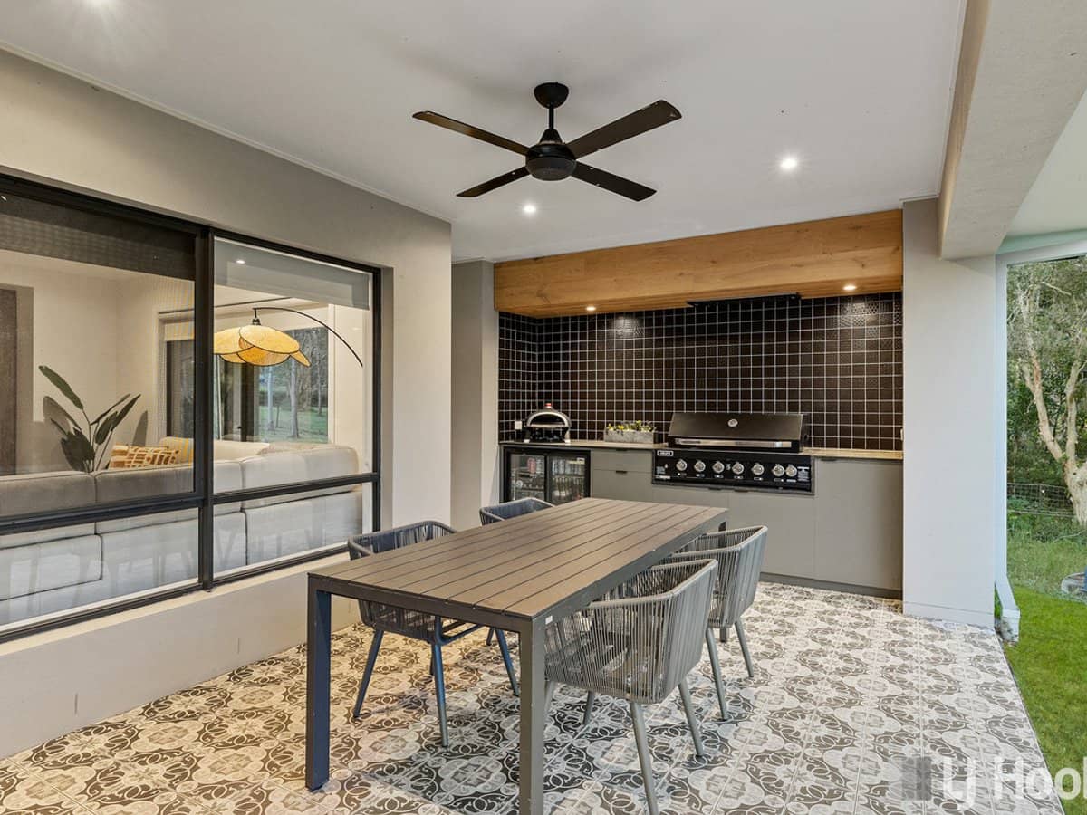 744 Mount Cotton Road, SHELDON - Thumbnail 20