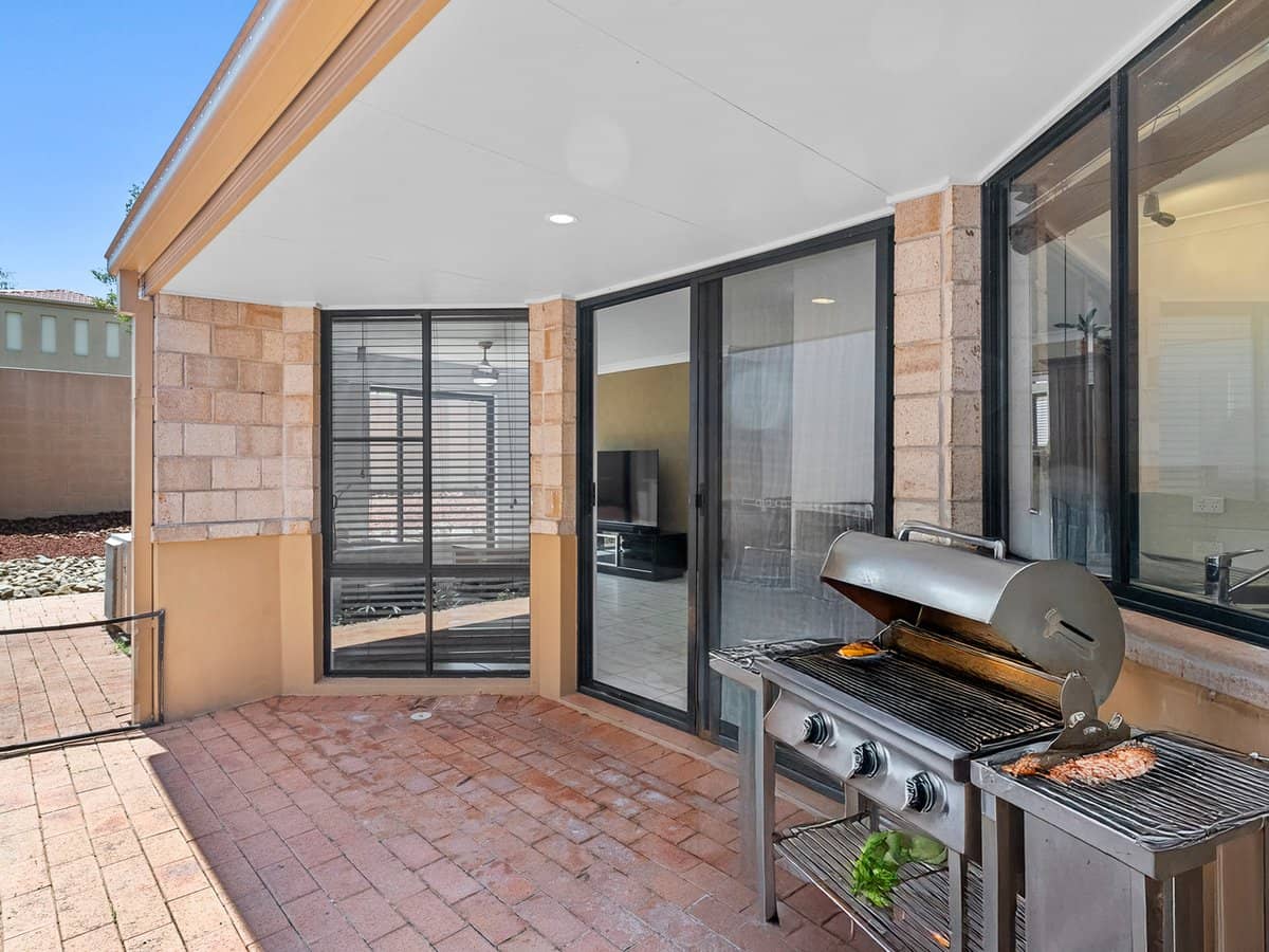 49/24 Amsonia Court, ARUNDEL - Thumbnail 12