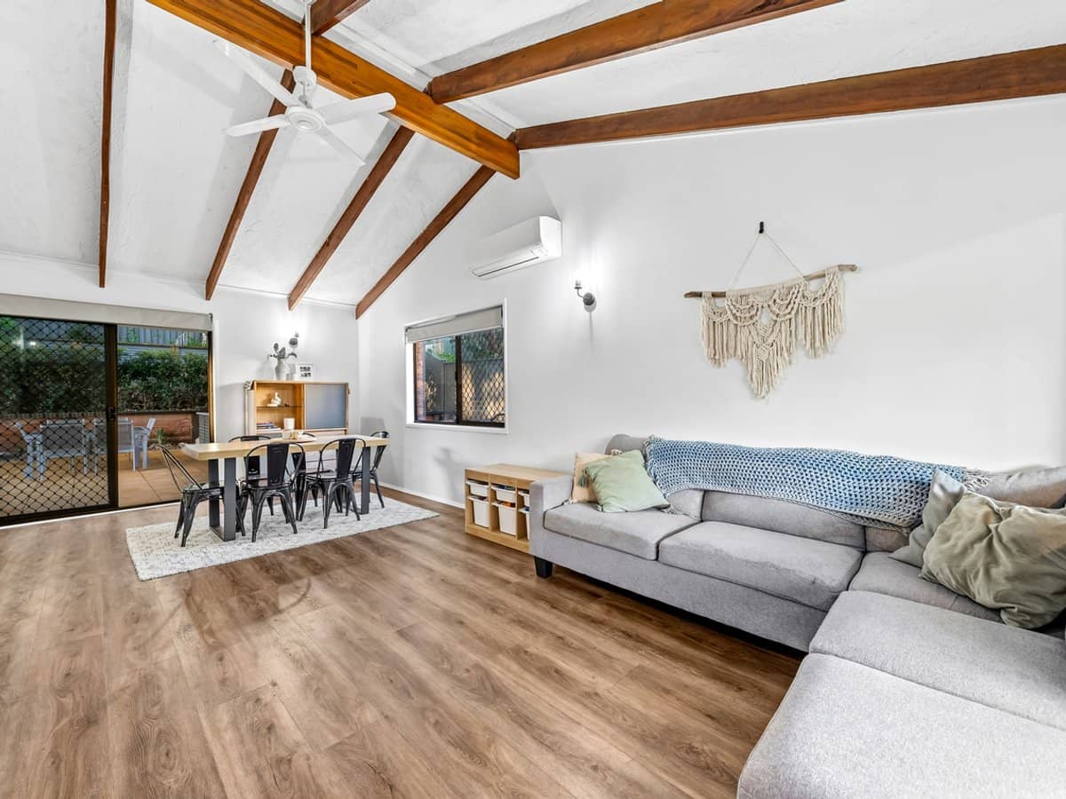 65 Kallista Road, ROCHEDALE SOUTH - Thumbnail 3