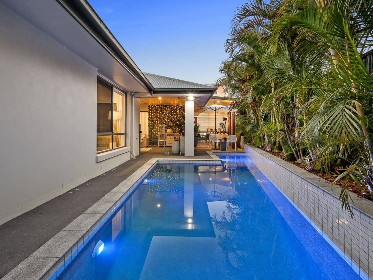 44 Travorten Drive, Bridgeman Downs - Thumbnail 7