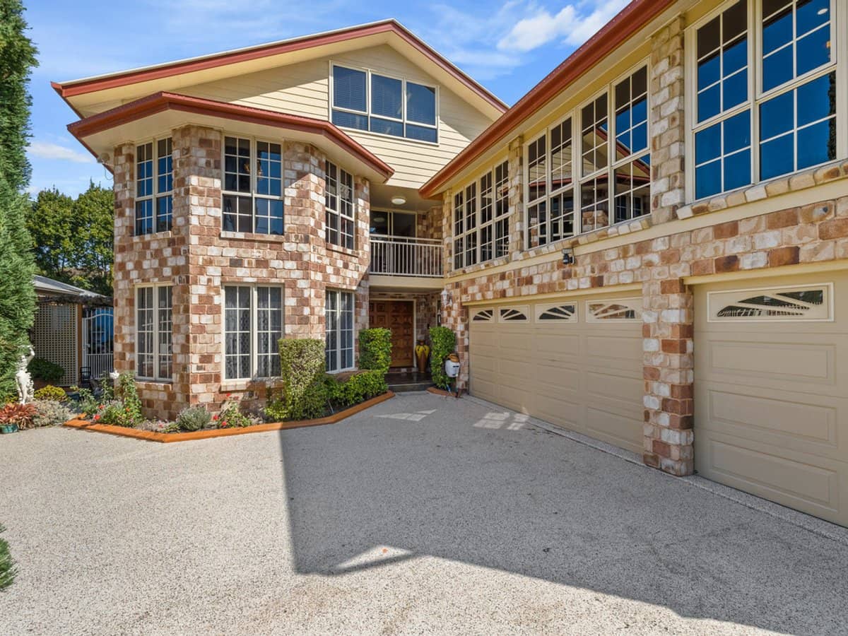 4 Casey Close, ORMISTON - Thumbnail 4