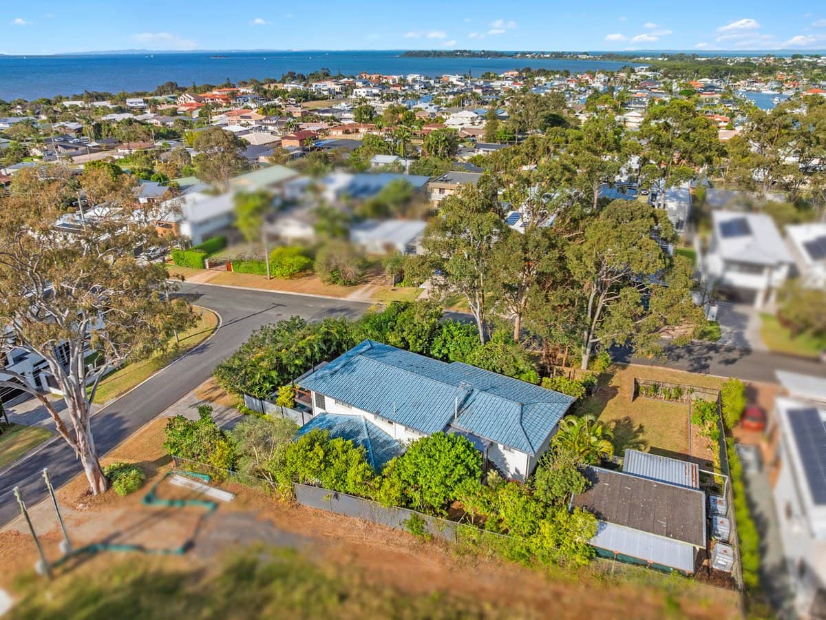 1 Bovingdon Street, BIRKDALE - Thumbnail 17