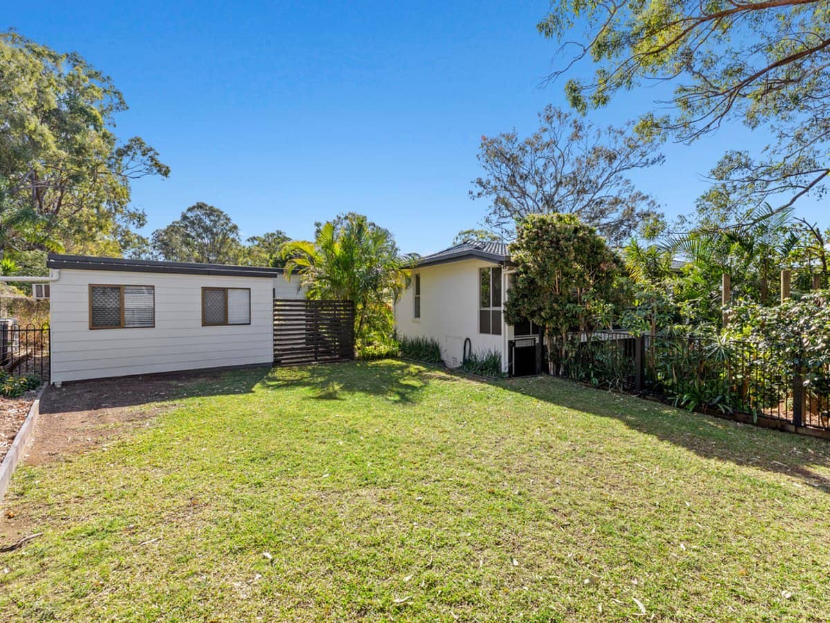 1 Bovingdon Street, BIRKDALE - Thumbnail 18