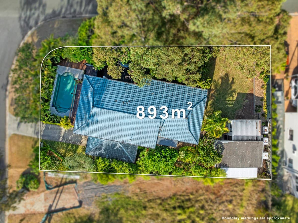 1 Bovingdon Street, BIRKDALE - Thumbnail 21