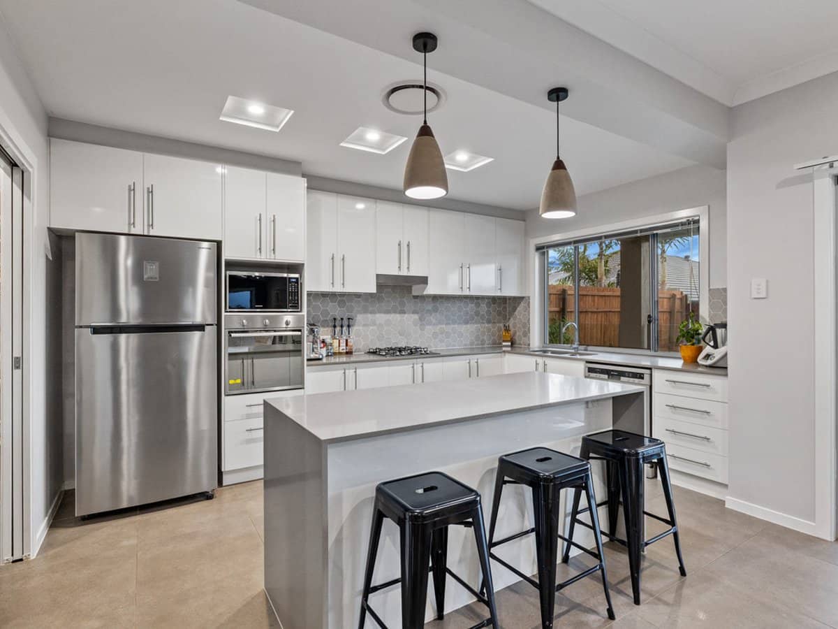 9 Kim Jon Court, THORNLANDS - Thumbnail 6