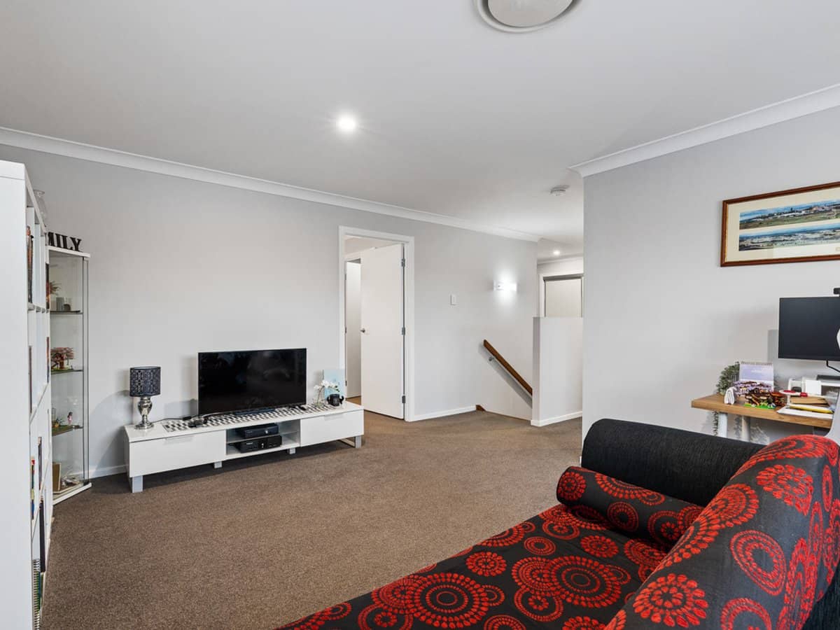 9 Kim Jon Court, THORNLANDS - Thumbnail 13