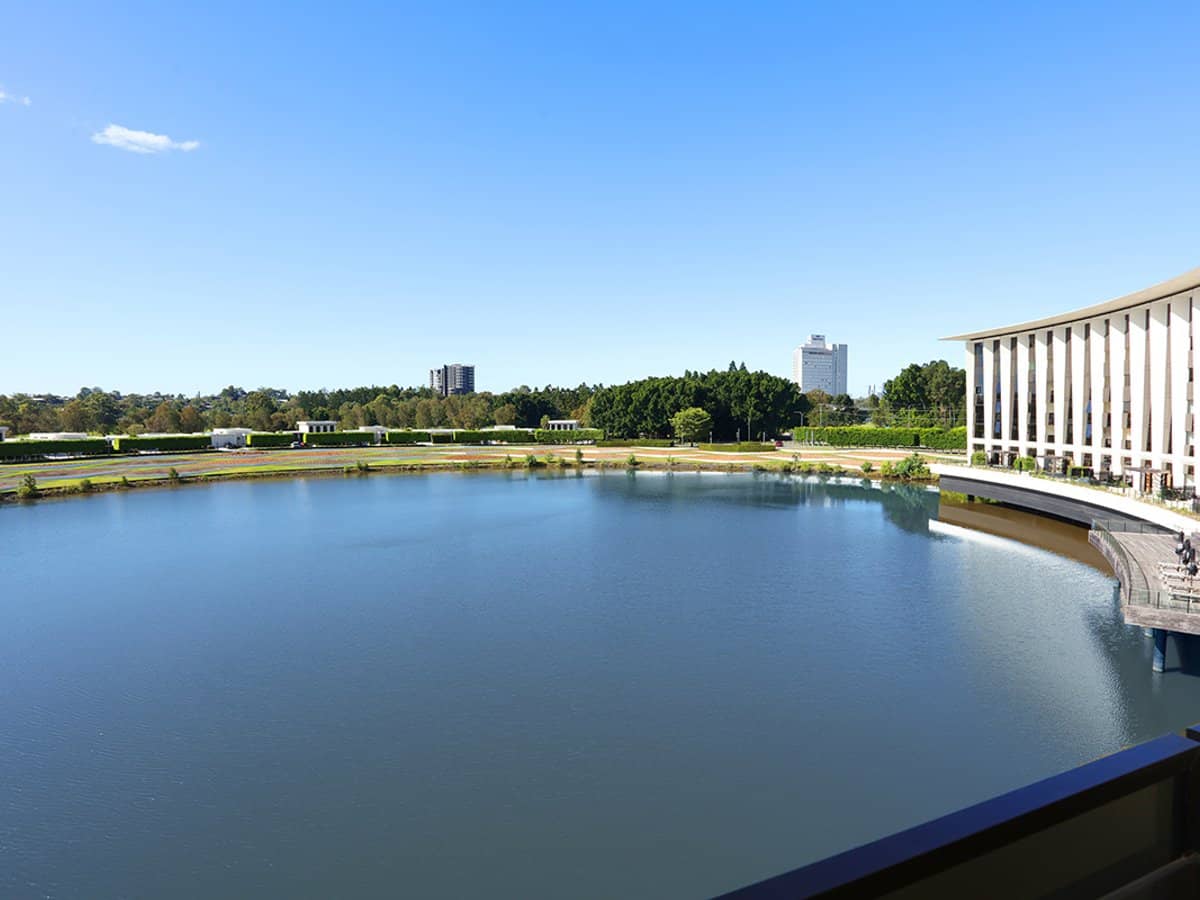 1 The Concourse, Benowa - Thumbnail 2