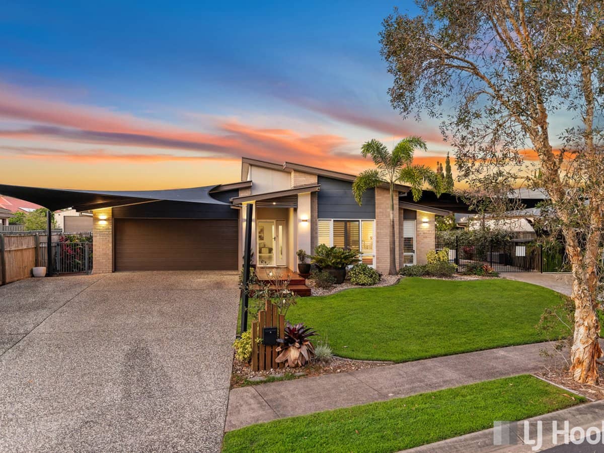 12 Acer Place, REDLAND BAY - Thumbnail 1